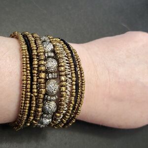 **Final Sale** Seed bead cuff bracelet